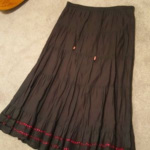 MAXI SKIRT